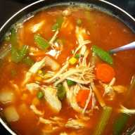 Sopa de pollo - Platos calientes contra el frio.