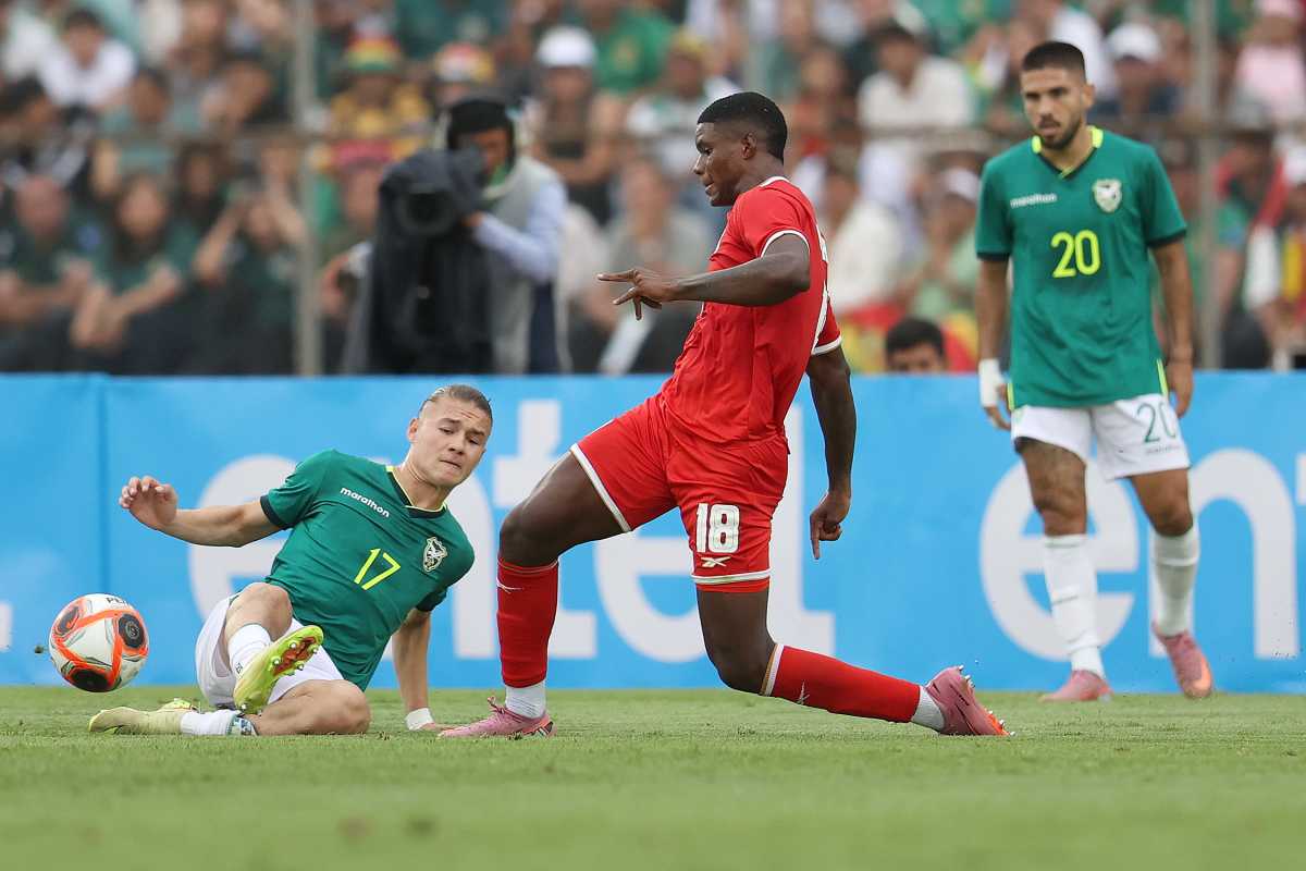 Bolivia empata de local con Panamá con miras a la repesca