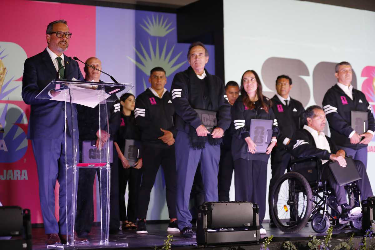 Andrés Guardado, Carlos Salcido y Pavel Pardo encabezan a embajadores para el Mundial 2026