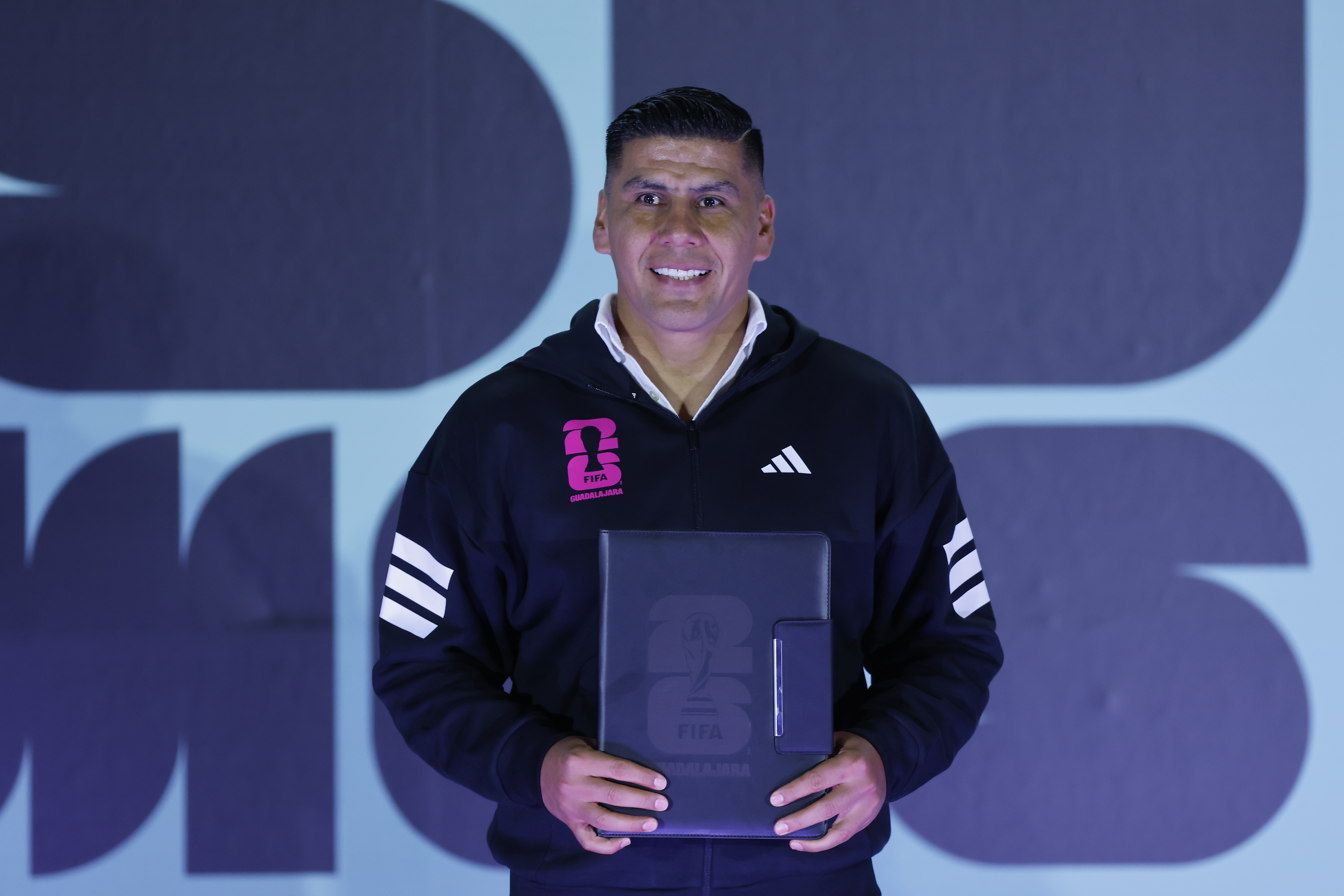 Andrés Guardado, Carlos Salcido y Pavel Pardo encabezan a embajadores para el Mundial 2026