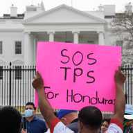 Juez declara ilegal la anulación del TPS a inmigrantes de Nicaragua, Honduras y Nepal