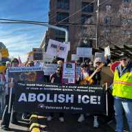"¡Fuera ICE!" Protestas en Great Neck, East Meadow y Port Washington