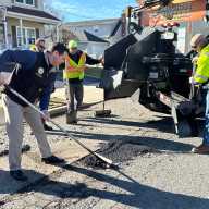 Supervisor de Hempstead implementa la 'Patrulla de Baches' para abordar las reparaciones de carreteras