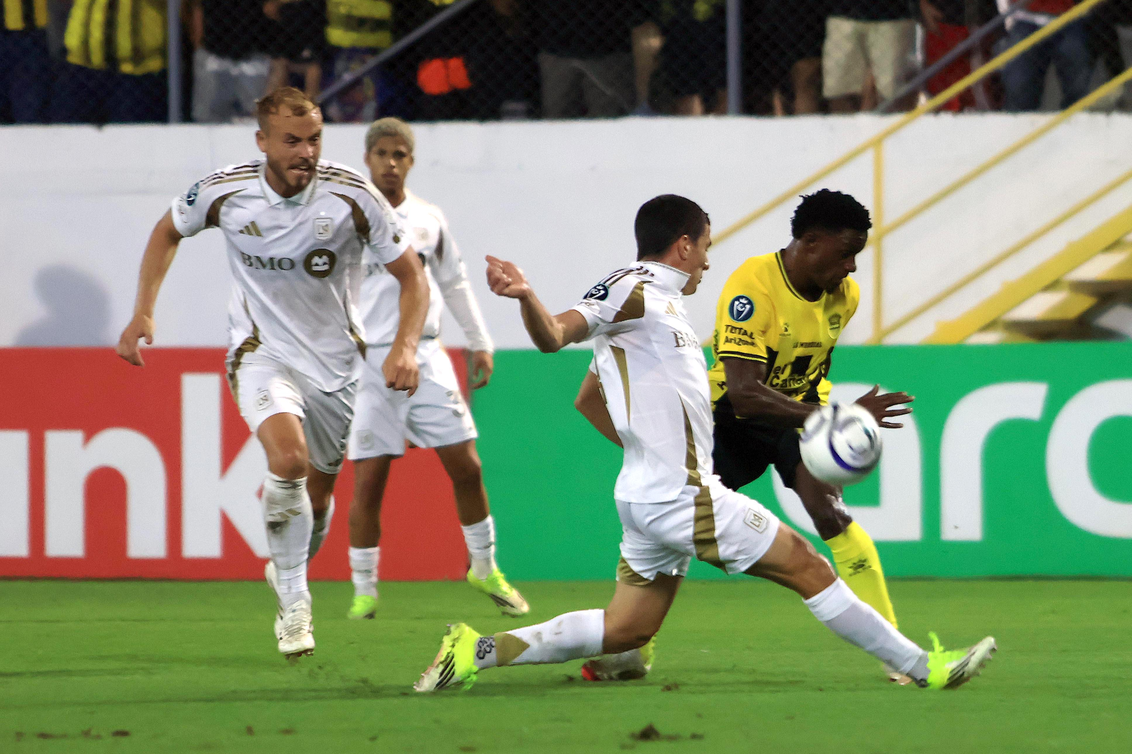 Concachampions: LAFC arrolla al Real España en Honduras