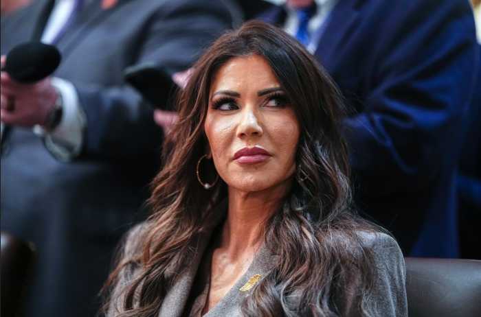 Demócratas de EEUU piden la dimisión de la Secretaria de Seguridad Nacional y acabar con el ICE