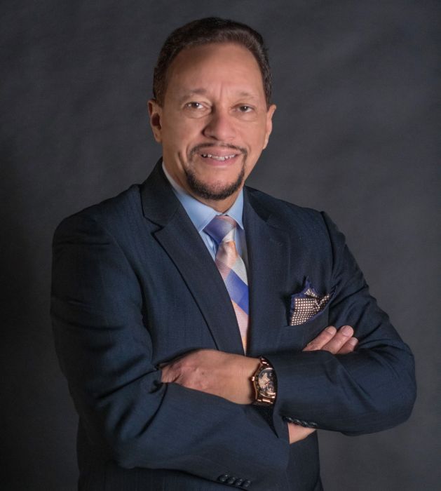 Carlos Luis Vargas, pastor general de Freeport Bible Center. Foto: FBC