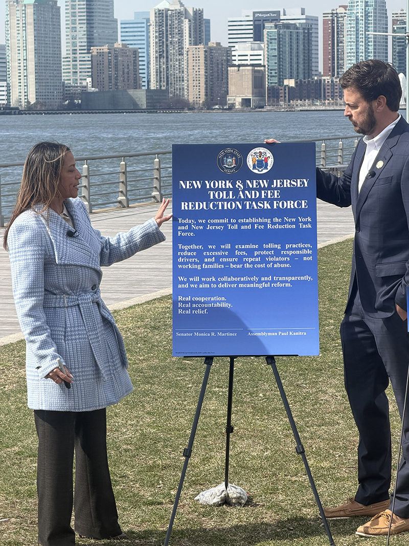 Anuncian legislación conjunta en NY y NJ para reducir las onerosas tasas y multas a los automovilistas
