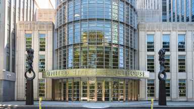 Rapero de Elmont acusado de tráfico sexual de una joven de 16 años