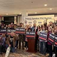 Phil Ramos lanza su campaña de reelección a la Asamblea del Estado de Nueva York