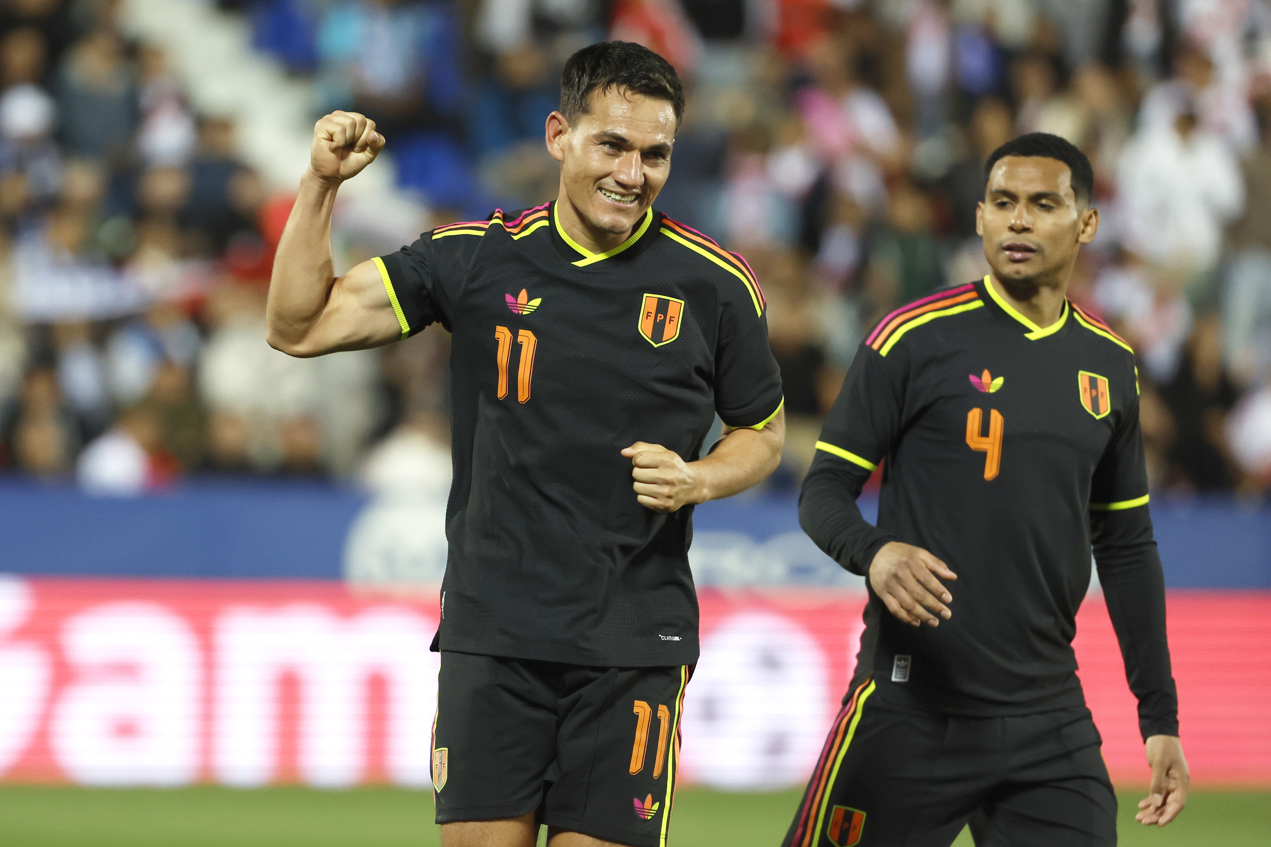 Honduras le arranca empate 2-2 a Perú en vibrante partido en España