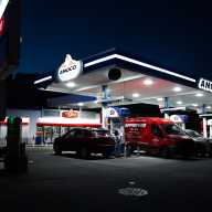 La gasolina sube casi un 17 % en EEUU desde el inicio de la guerra con Irán