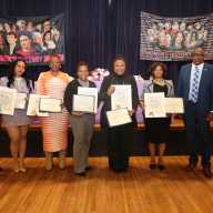Legisladores Davis y Russell celebran el Mes de la Historia de la Mujer en Kennedy Park