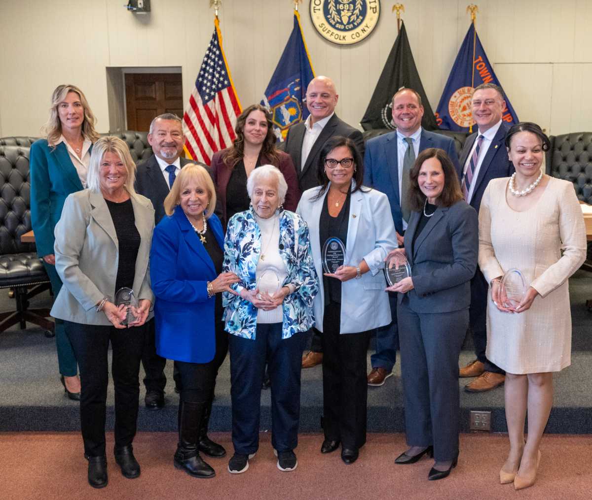 La Junta Municipal de Islip rinde homenaje a mujeres líderes comunitarias