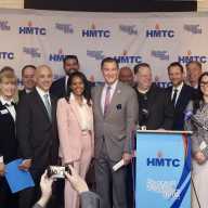 Congresista Suozzi presenta la bipartidista Ley SACRED para proteger los lugares de culto