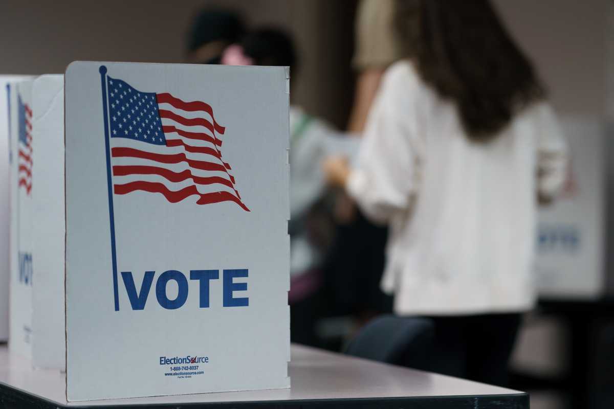 La mayor fraternidad universitaria hispana en EEUU impulsará voto entre jóvenes latinos