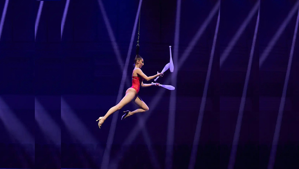 Vívelo LI : El internacional Circus Vazquez se luce en Smith Haven Mall