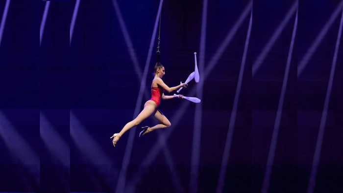 Vívelo LI : El internacional Circus Vazquez se luce en Smith Haven Mall