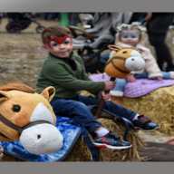 Vívelo LI : Festival de Pascua y fotos con Easter Bunny en Smithtown