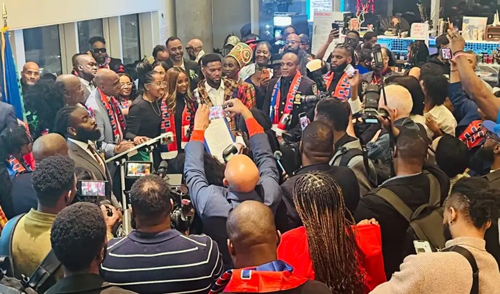 Brooklyn le rinde homenaje al goleador haitiano Duckens Nazon antes del Mundial 2026