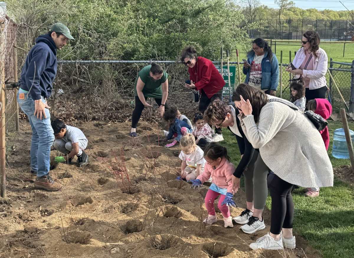 Town de Huntington invita a su celebración del "Día de la Tierra en Familia"