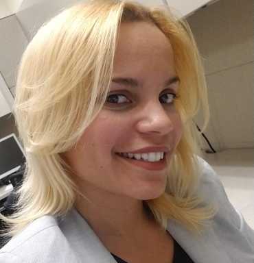 Sherlyn Santana Headshot