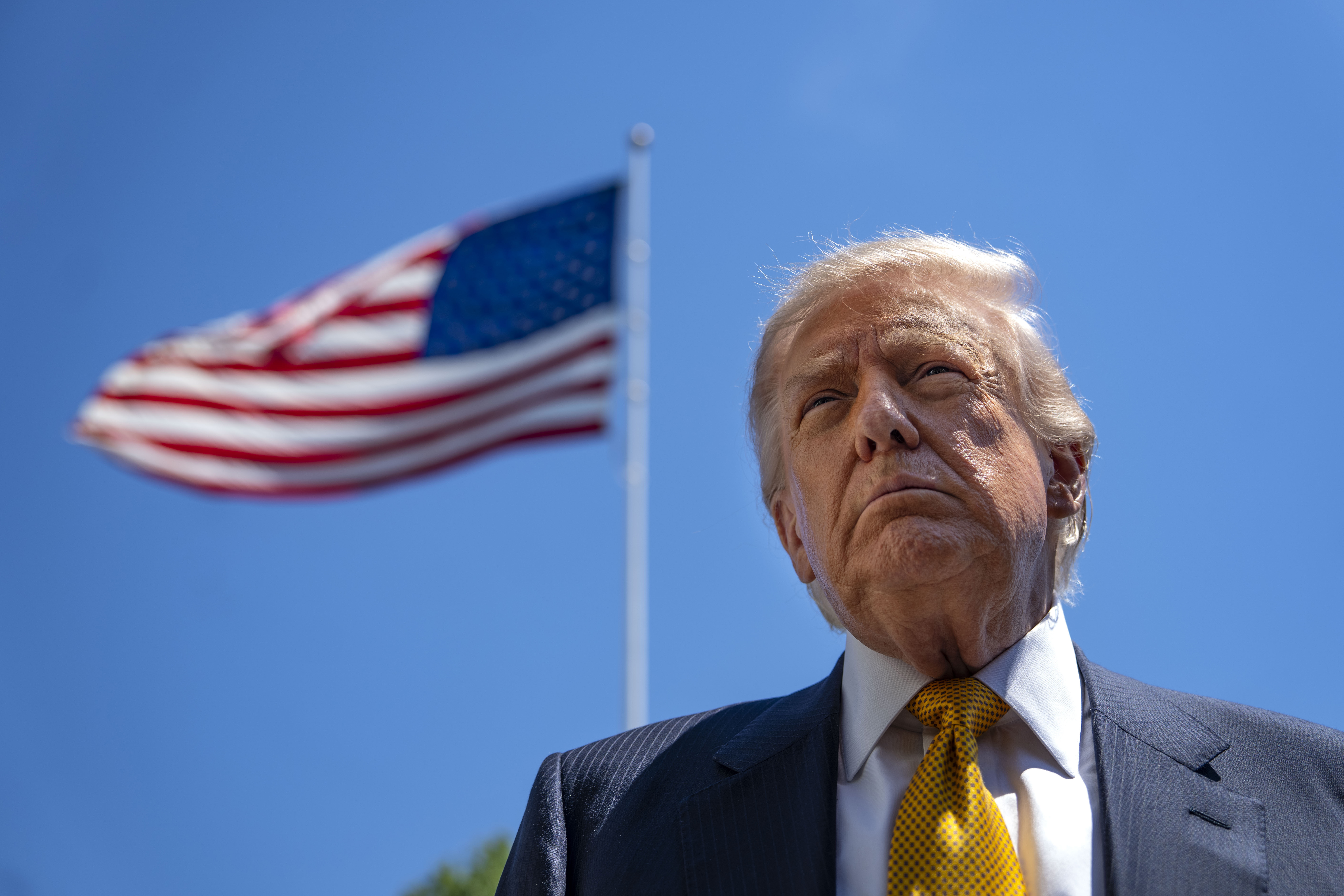 El nivel de aprobación de Trump cae al 37 % mientras crece el rechazo a la guerra en Irán