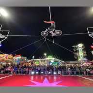 Vívelo LI : Carnaval de primavera y circo en New Hyde Park