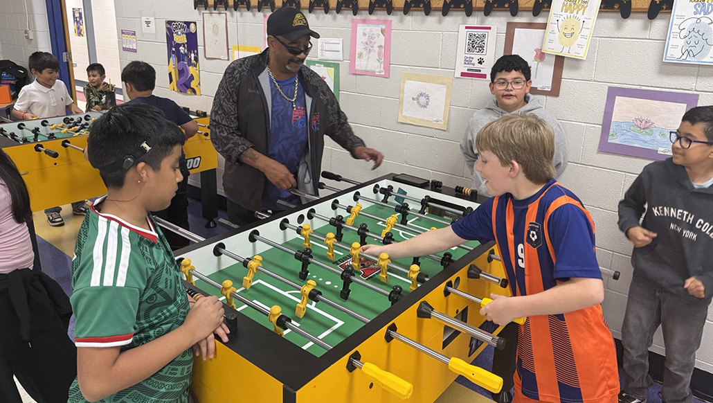 McDonald’s NY Metro lanza torneo juvenil de Futbolito inspirado en la FIFA World Cup con premios de beca de $5,000