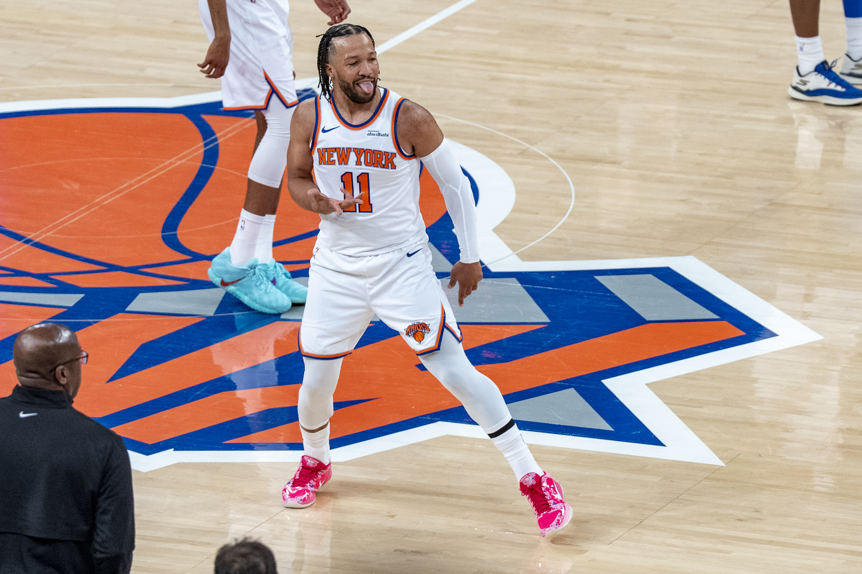 Los NY Knicks arrollan a los 76ers en el primer asalto de la semifinal del Este