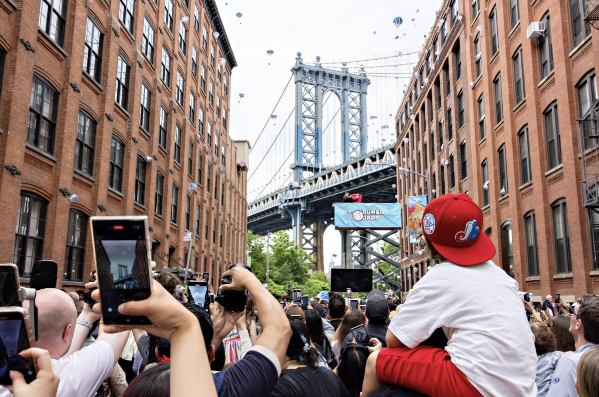 VÍVELO NY