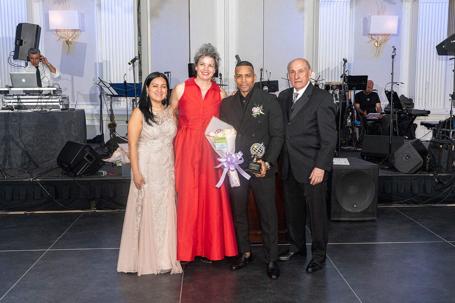 Gran éxito en la gala del 46 aniversario de Círculo de la Hispanidad