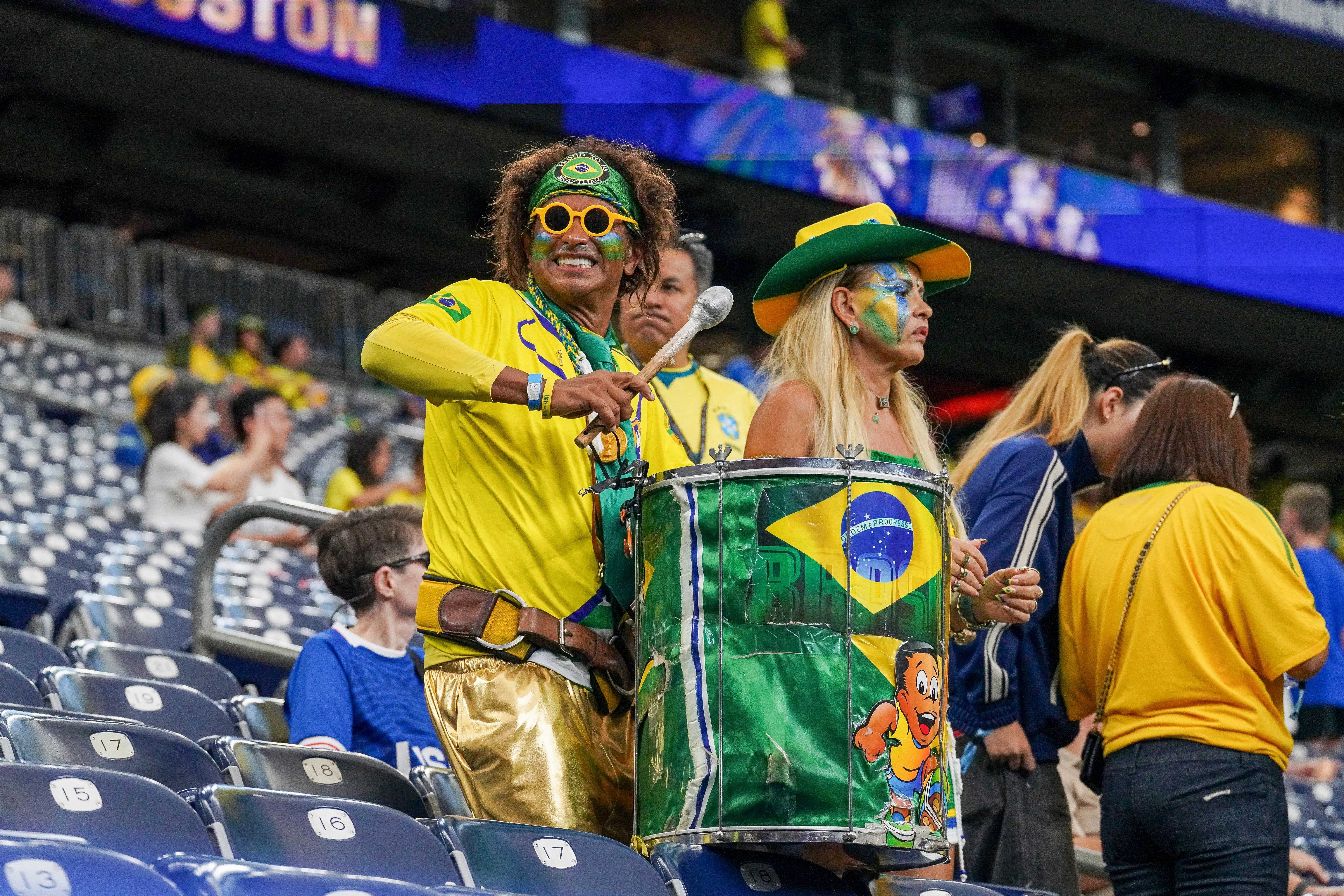 Brasil remonta a Japón en los descuentos y pasa a 8vos del Mundial