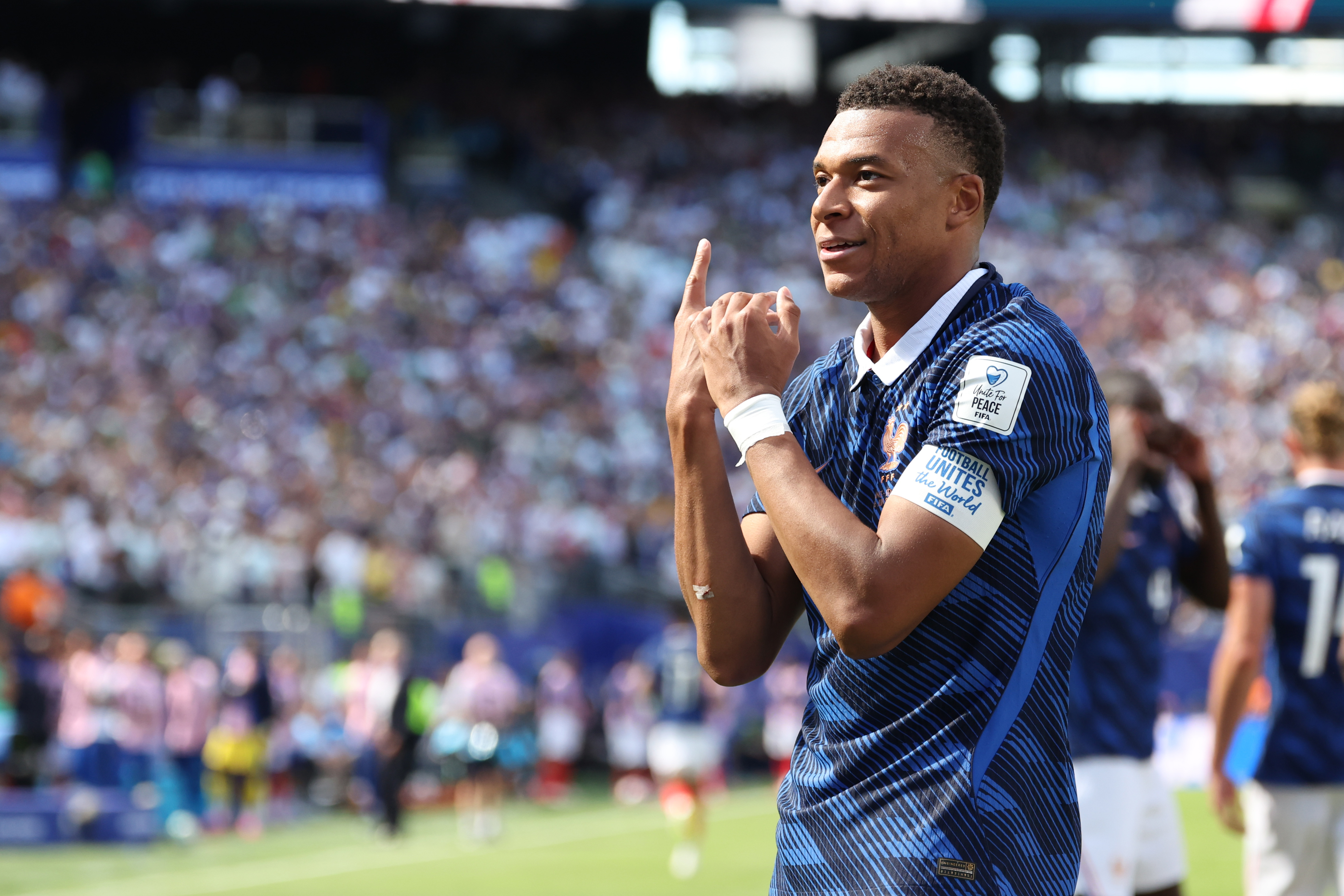 Mbappé clava doblete y sella triunfo de Francia sobre Senegal en Nueva Jersey