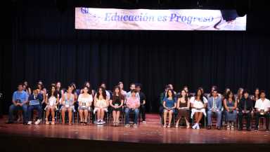 Círculo de la Hispanidad celebró gran noche de premios académicos y becas a estudiantes