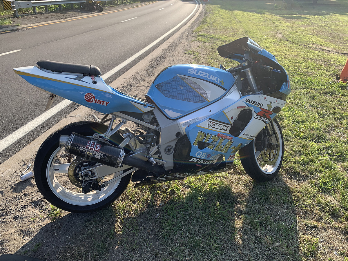 Tres personas arrestadas tras caravana de motos en la vía pública en Suffolk