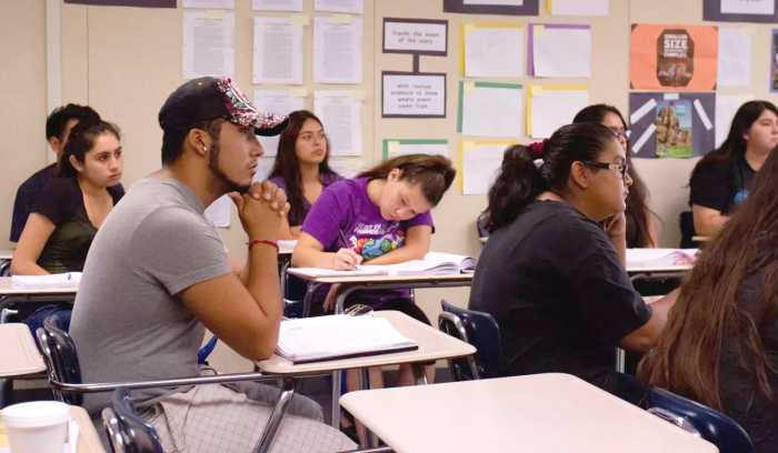 Fiscalía estatal de Nueva York recuerda a estudiantes próximos cambios en plan de pago préstamos