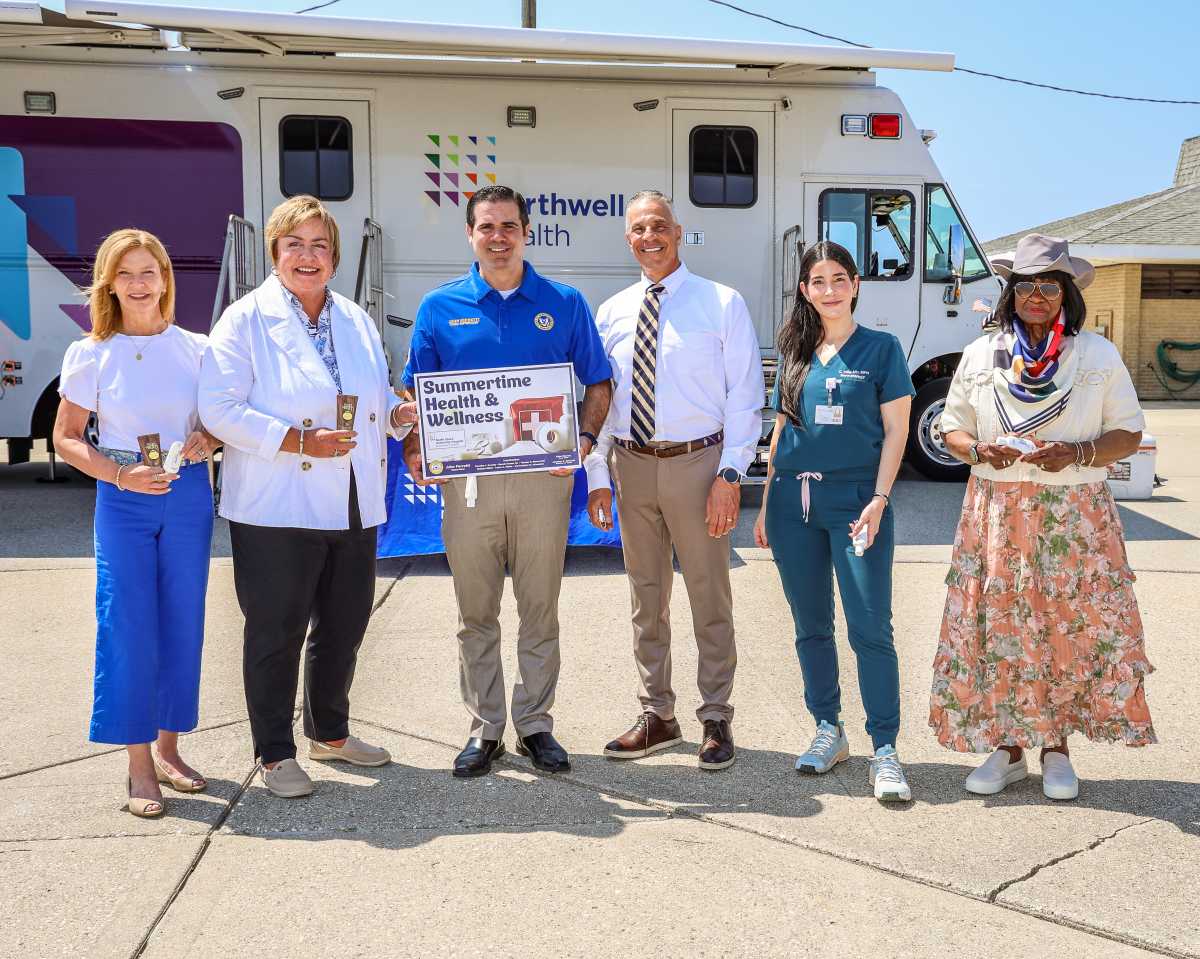 Promueven exámenes gratuitos de detección de cáncer de piel en Town de Hempstead