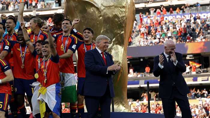 Oleada de críticas a la FIFA y a su presidente Infantino por la idea de privatizar el Mundial de fútbol