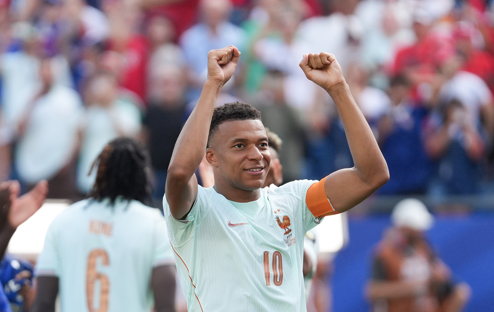 Mbappé máximo goleador del Mundial (10) y de todas las copas (22)