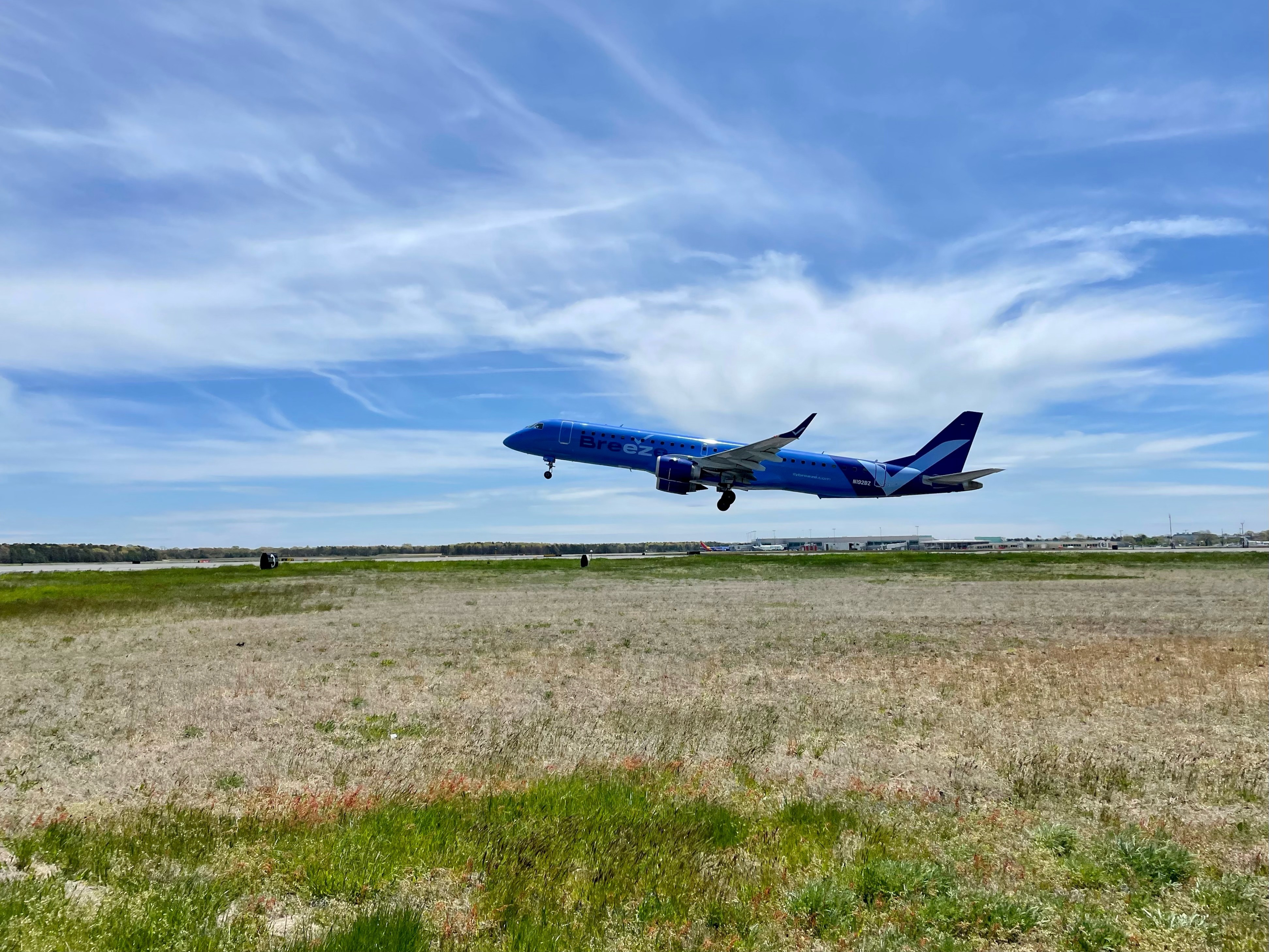 Breeze Airways incorpora a Tampa como su 10mo. destino sin escalas desde el Aeropuerto MacArthur de Islip