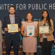 El Departamento de Salud recibe reconocimiento nacional por su excelencia en atención pública