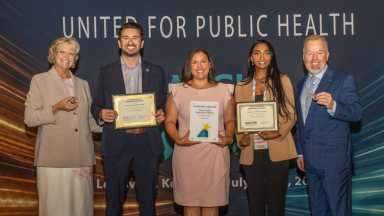 El Departamento de Salud recibe reconocimiento nacional por su excelencia en atención pública