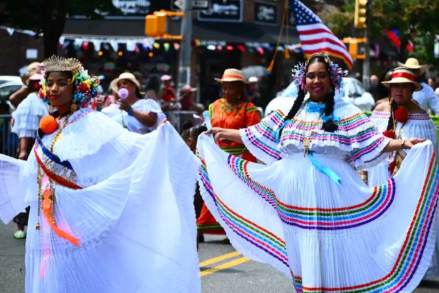 Desfile Internacional Peruano