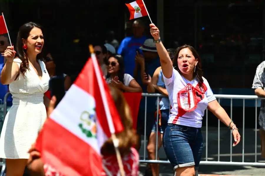 Desfile Internacional Peruano