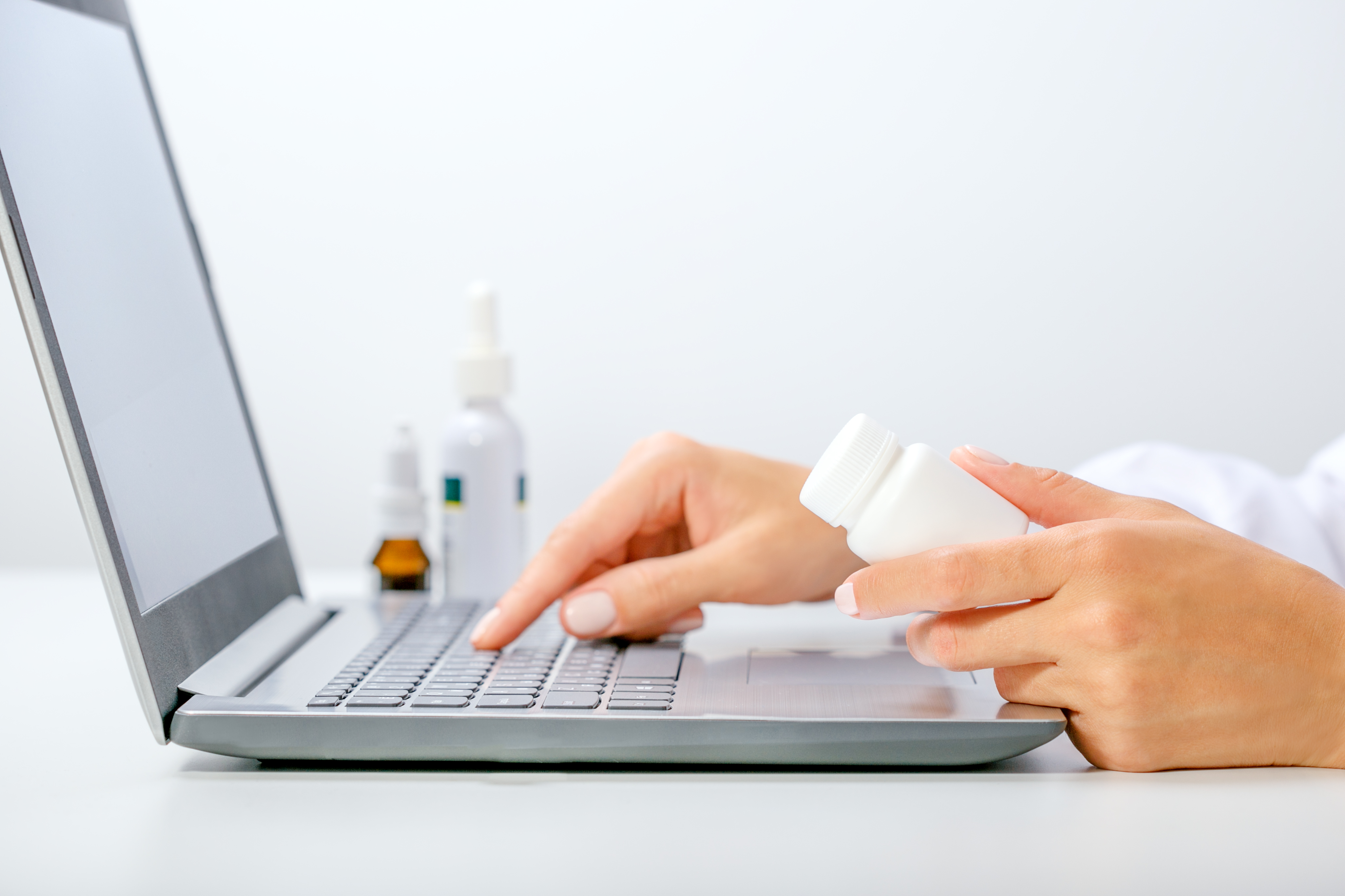 Cómo comprar de forma segura medicamentos recetados en línea