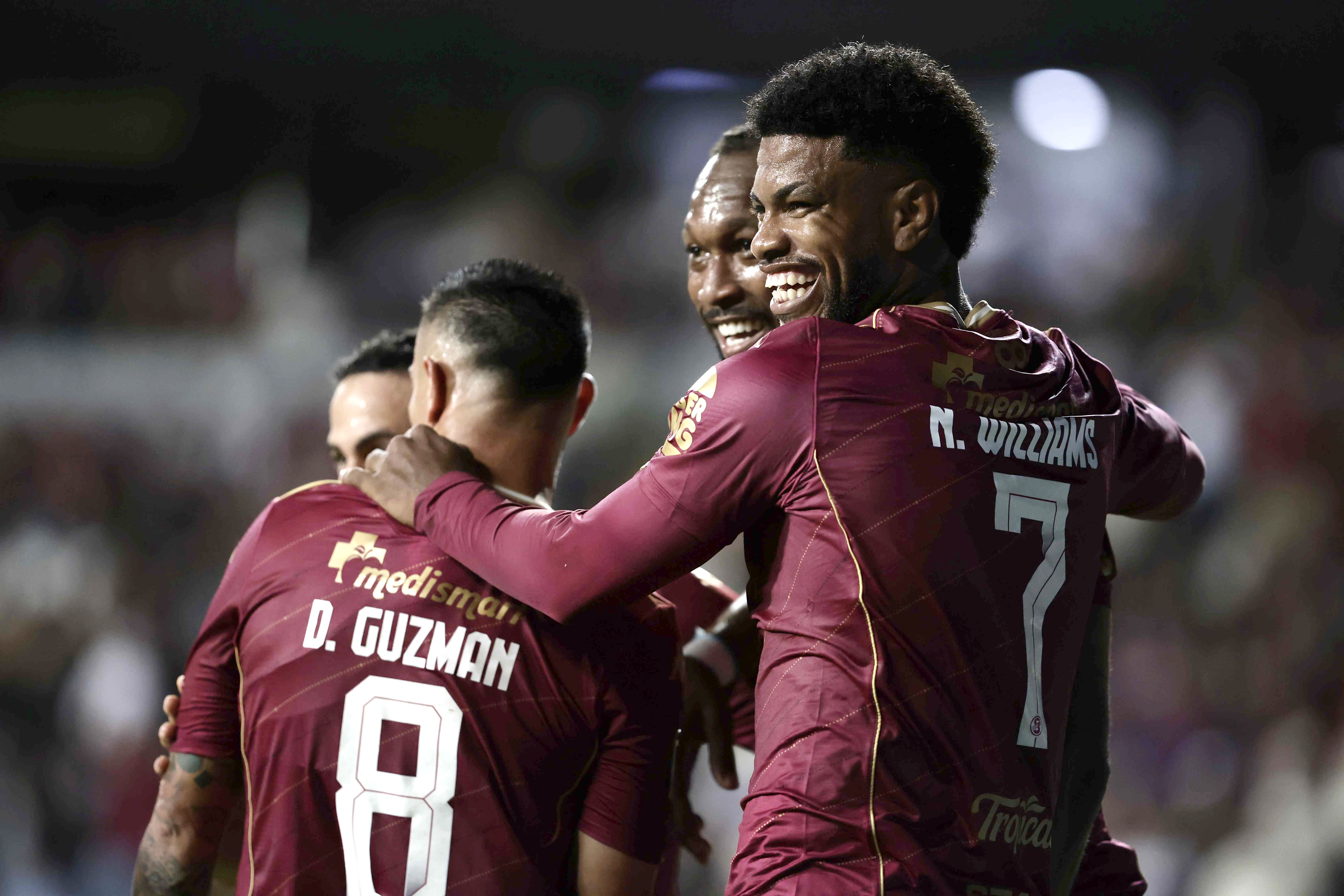 'Ticos' del Saprissa pasan a 4tos. de la Copa Centroamericana