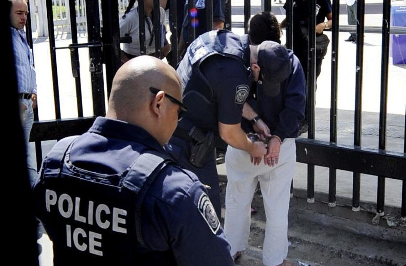 Nueva York veta la cooperación entre Policía local y ICE en casos migratorios civiles