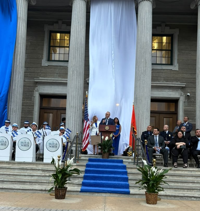 Condado de Nassau conmemora en grande el 20º aniversario del Día del Salvadoreño Americano