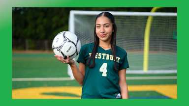 Estudiante de Westbury una de las mejores jugadoras de fútbol femenino de Long Island