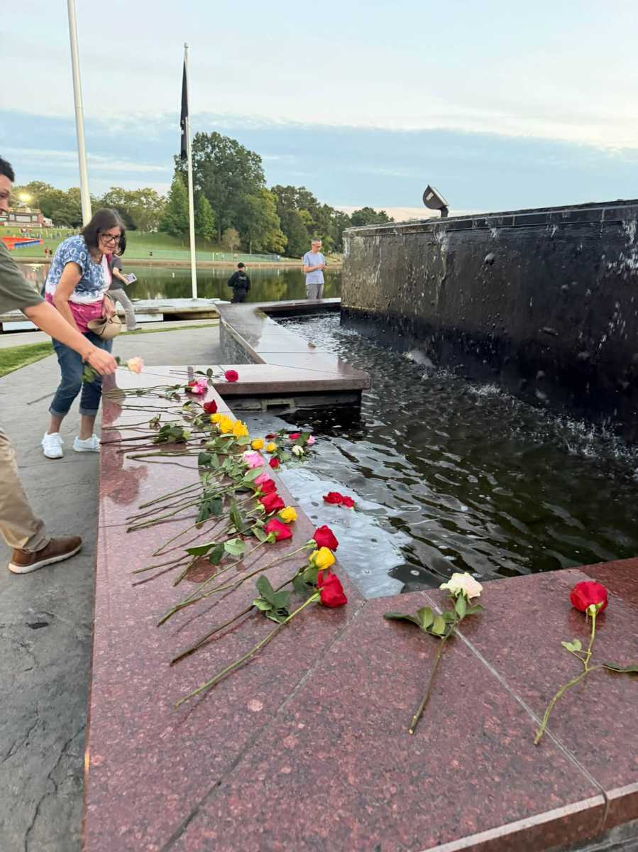 Realizan sentida conmemoración de los ataques del 9/11 en el Eisenhower Park
